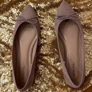 Merona Size 7 Pointy Toe Flats